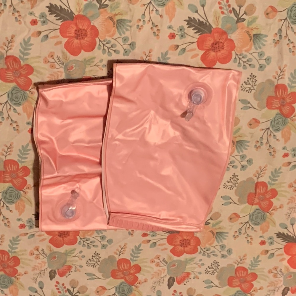 Pink Water Wings ⭐️